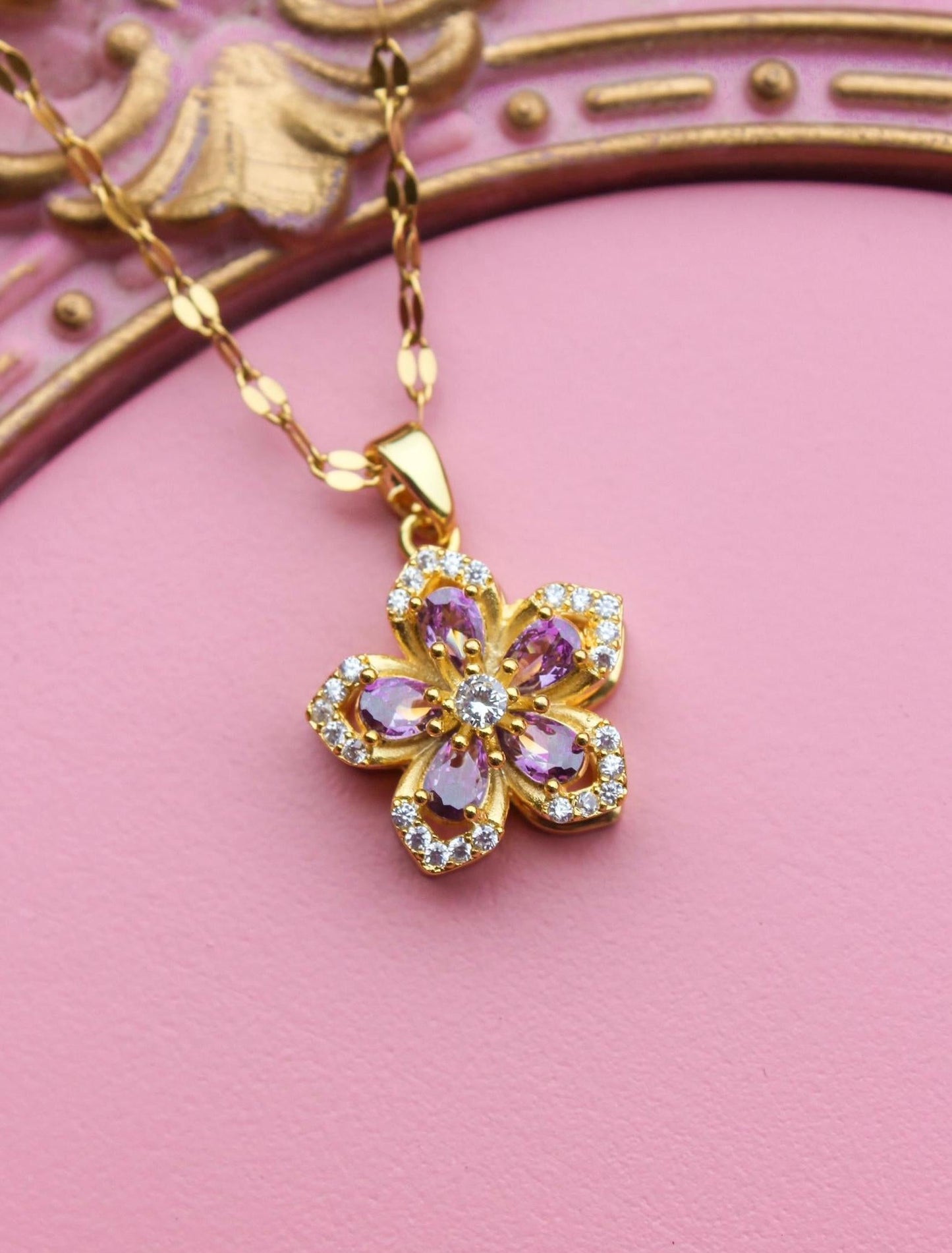 ✨Princess Rapunzel Spinning Flower Necklace